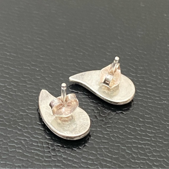 Vintage STR.SII Sterling Silver Turquoise Inlay Comma Teardrop Post Earrings - Picture 7 of 12